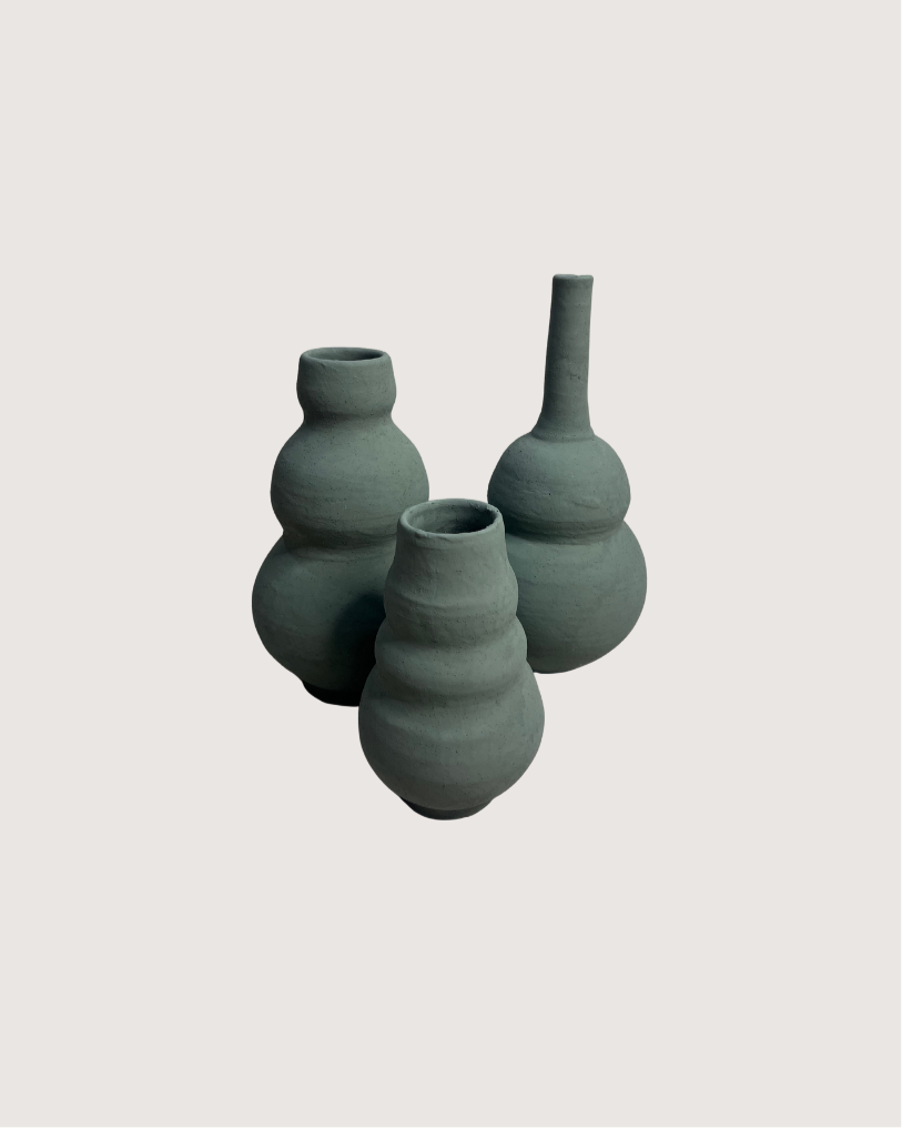 Kanso Vase in Dusty Sage