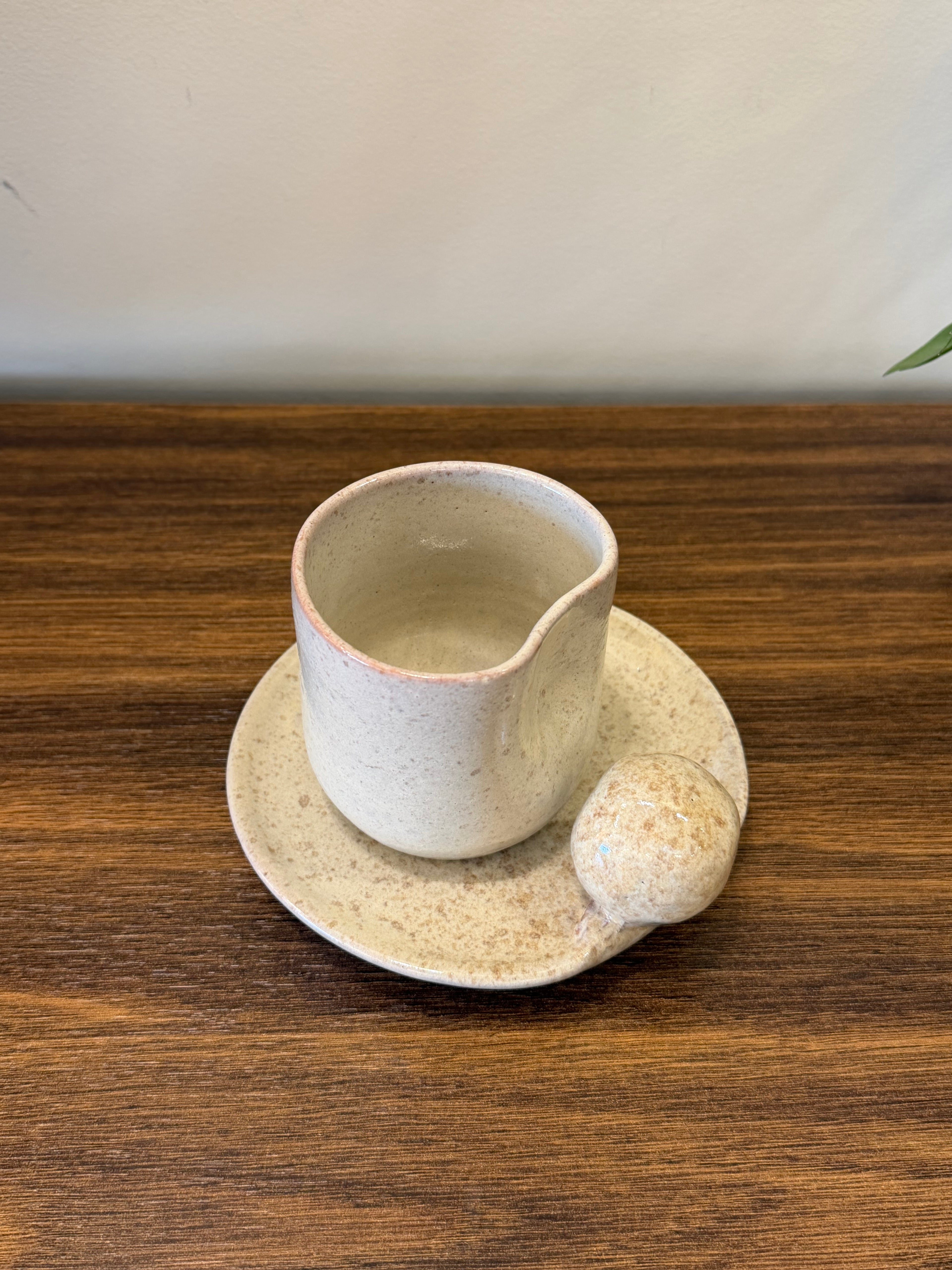 Coffee cup